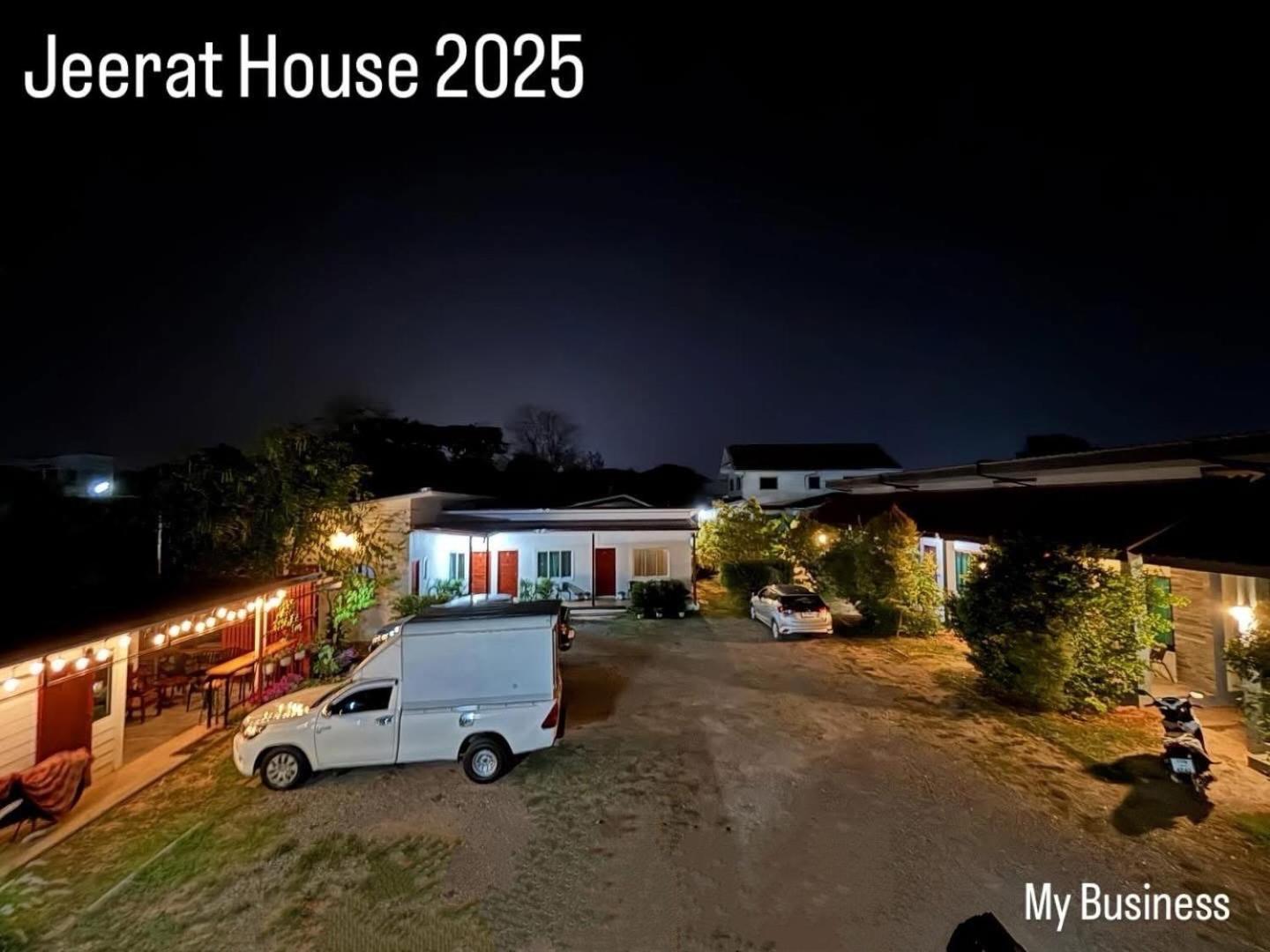 파야오 Jeerat House จิรัสเฮ้าส์ 아파트 외부 사진